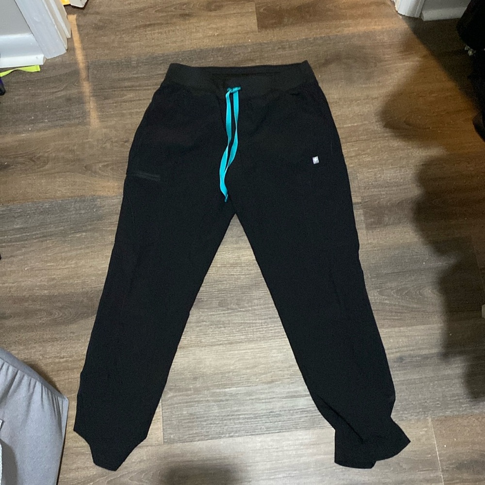 Black Figs small scrub pants
